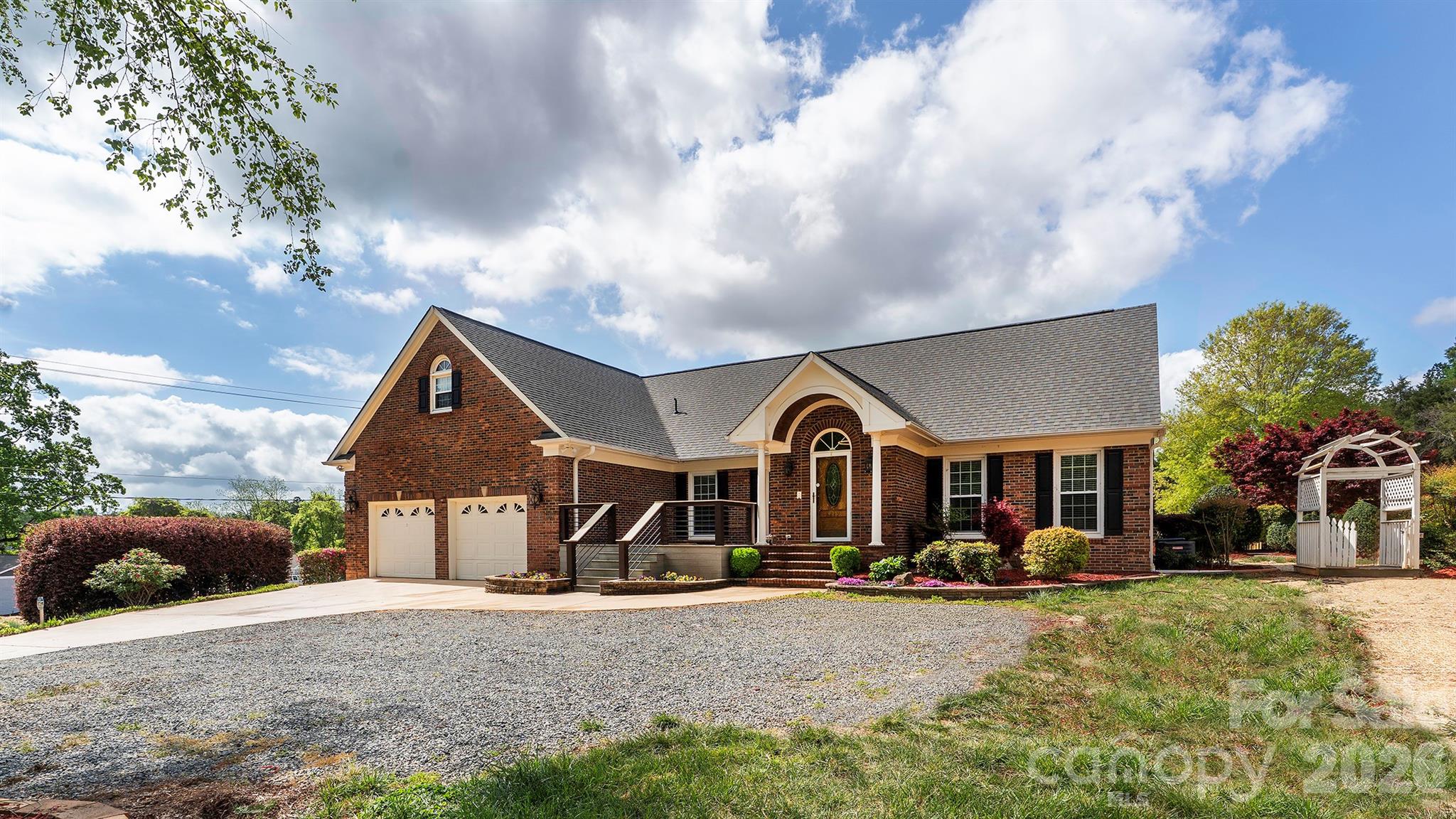 8219 Starnes Randall Road — Charlotte