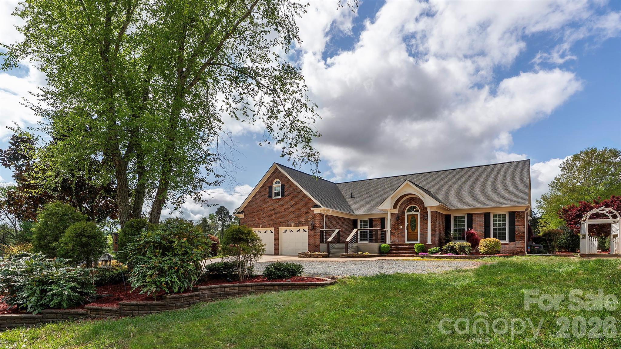 8219 Starnes Randall Road — Charlotte