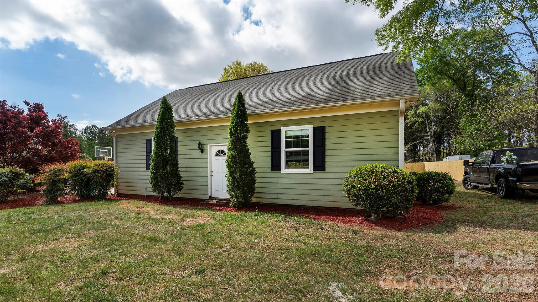 8219 Starnes Randall Road — Charlotte