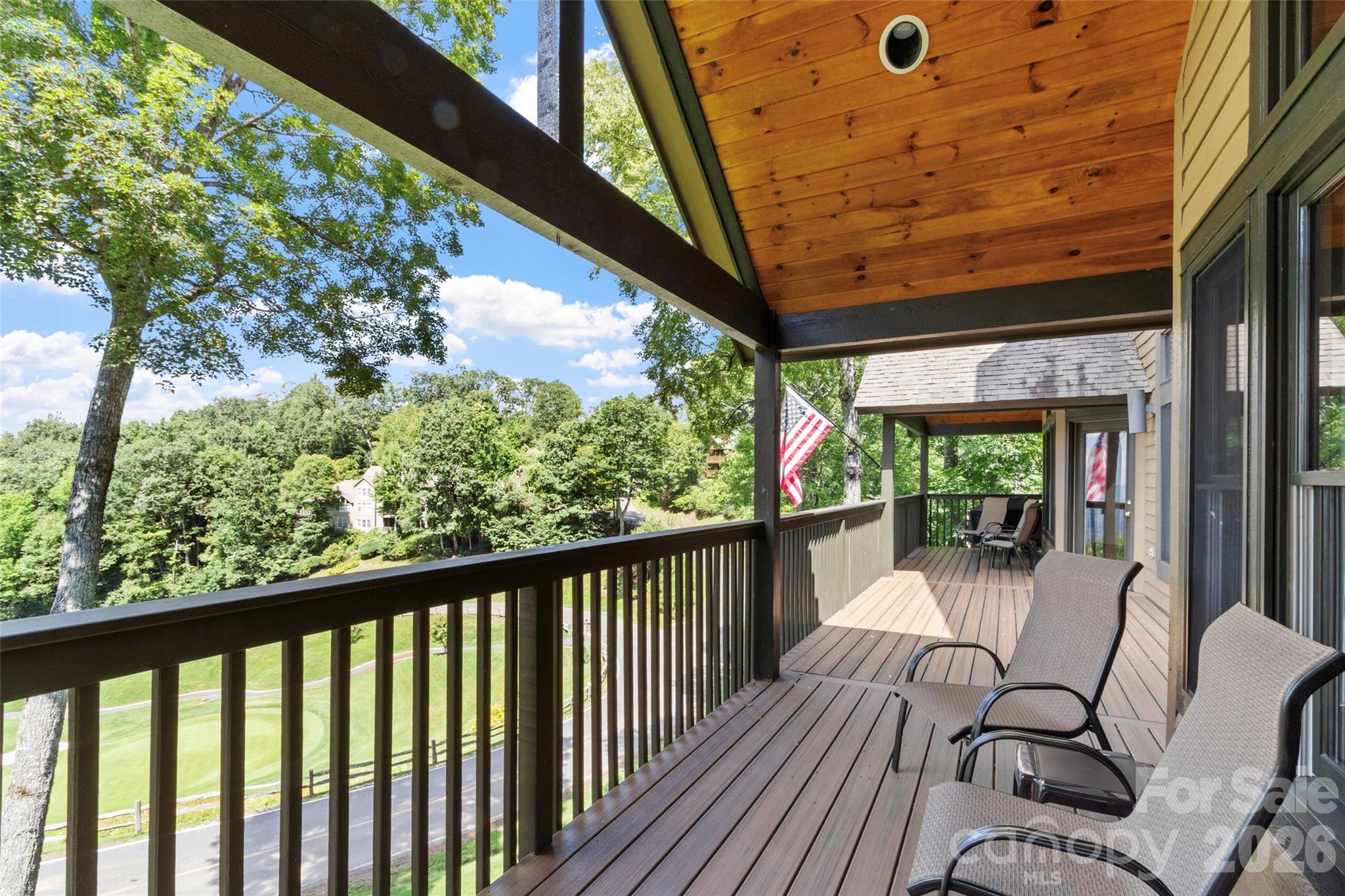 91 Brandy Run Road — Burnsville