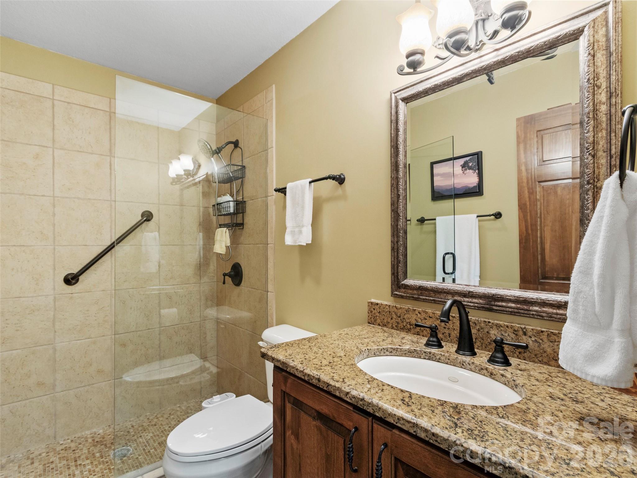 91 Brandy Run Road — Burnsville