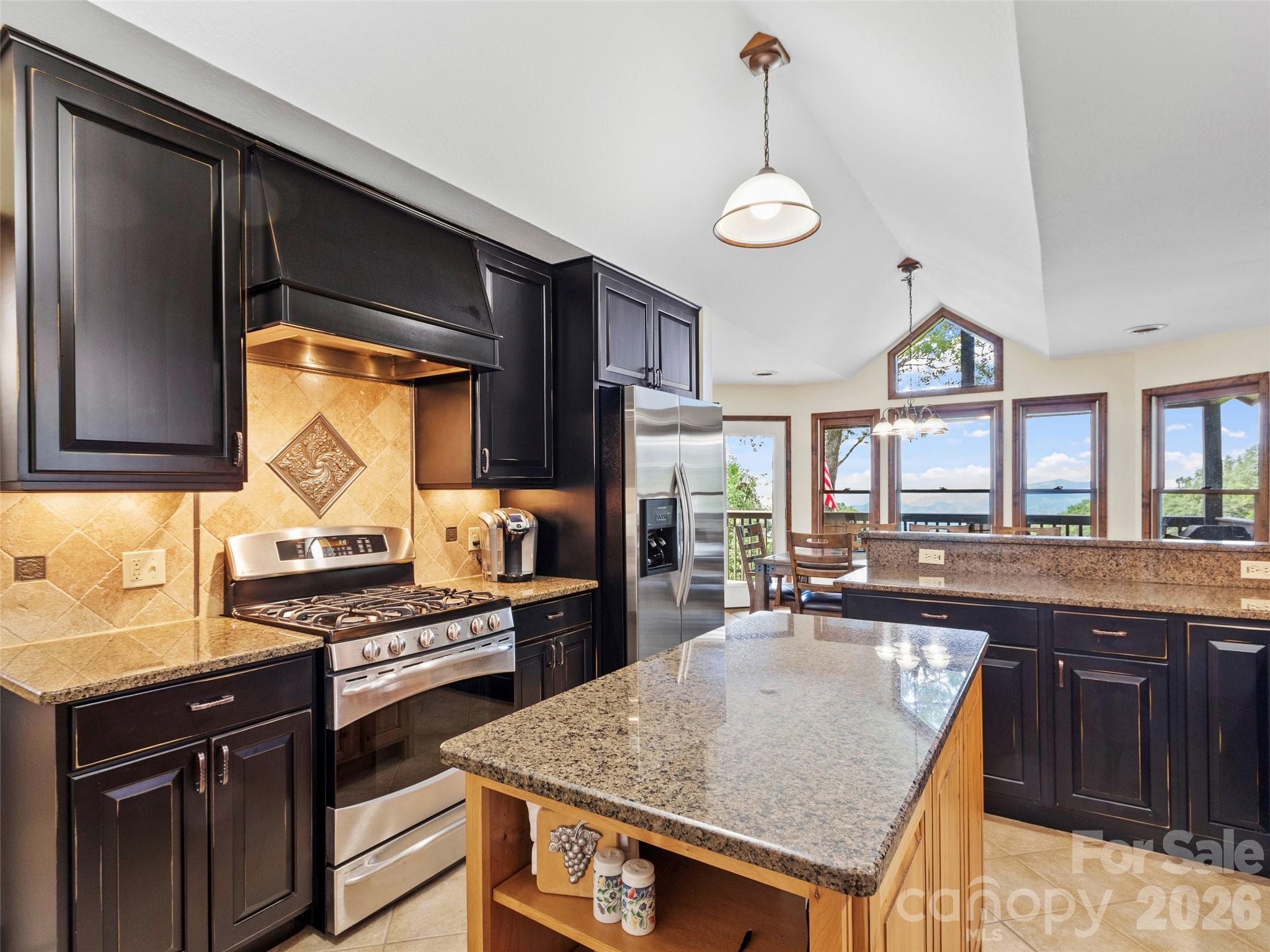 91 Brandy Run Road — Burnsville