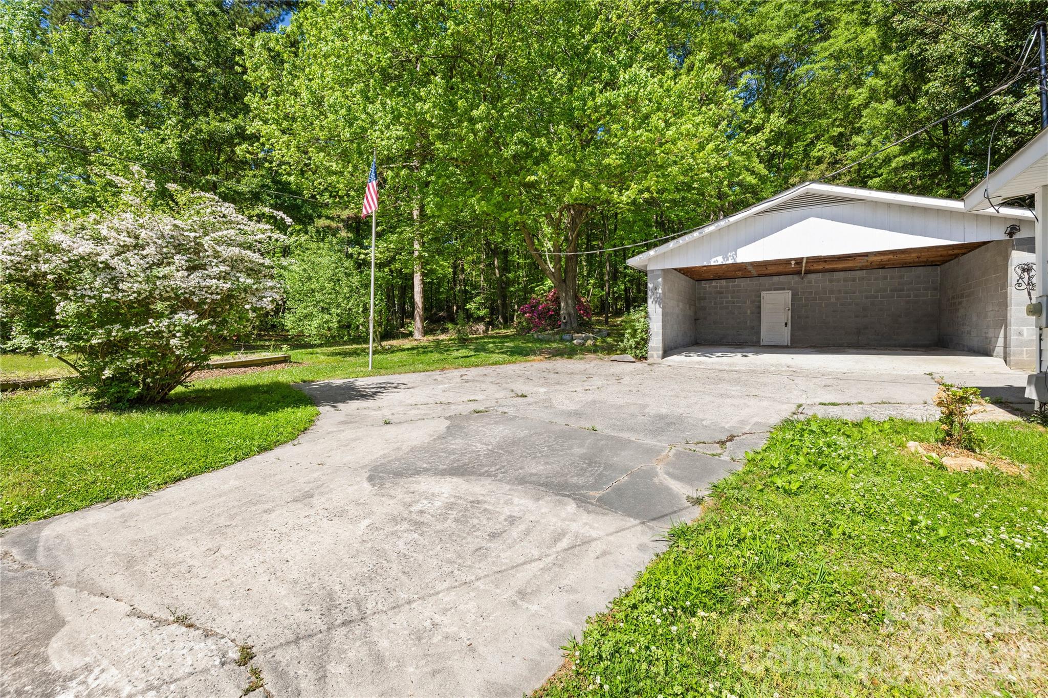 213 Ledford Drive — Gastonia