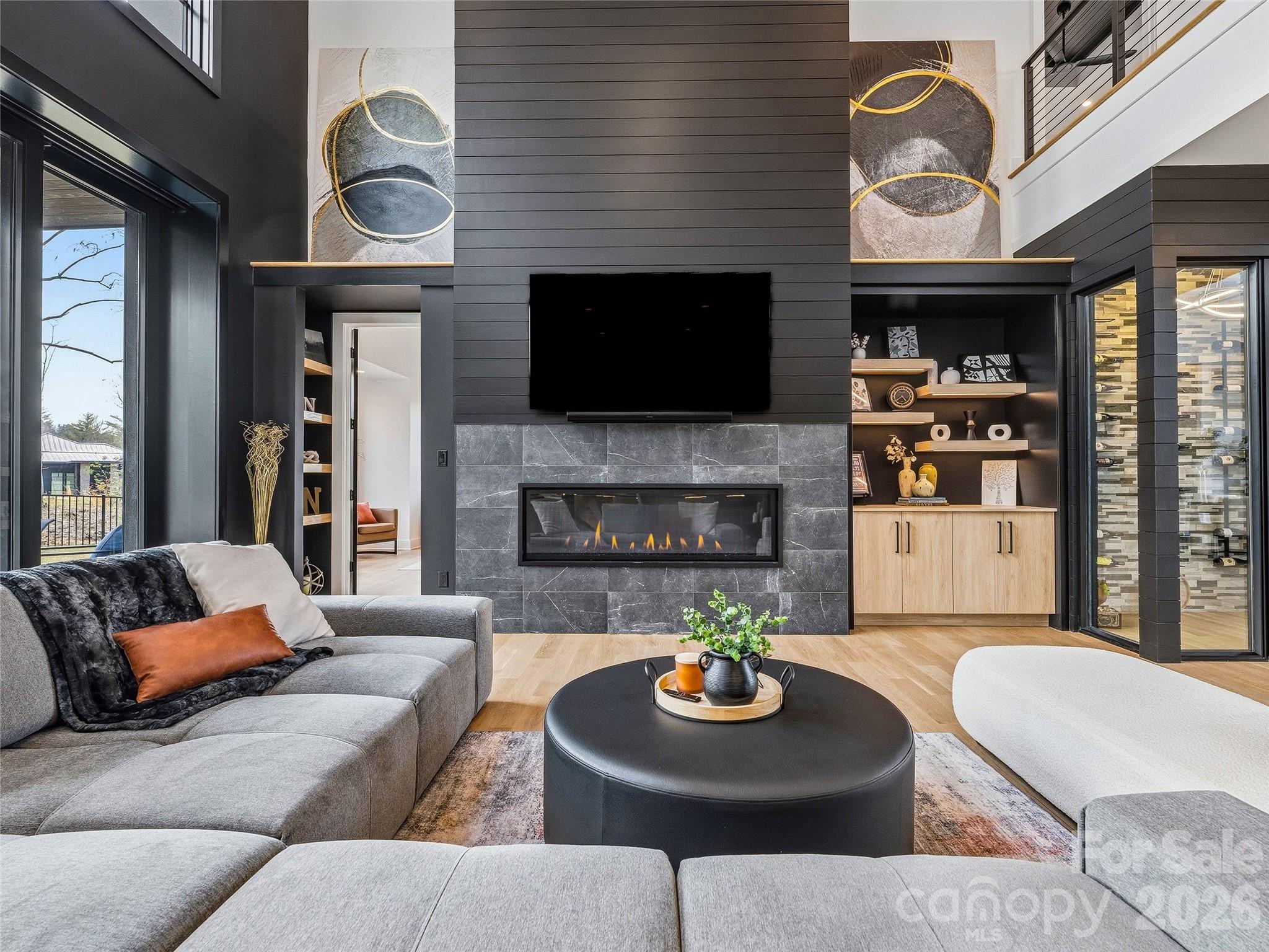 361 Belle Isle Way — Asheville