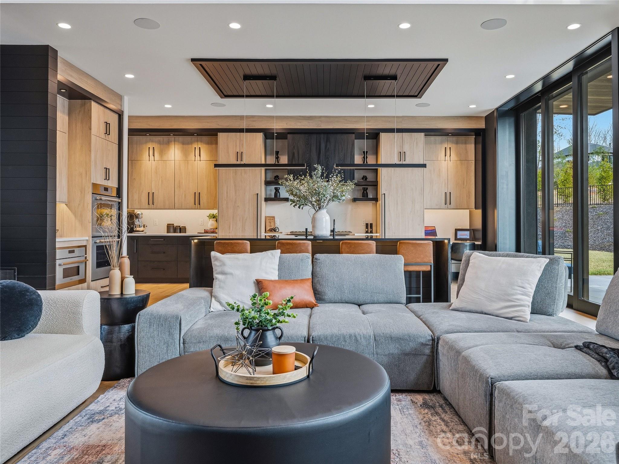 361 Belle Isle Way — Asheville