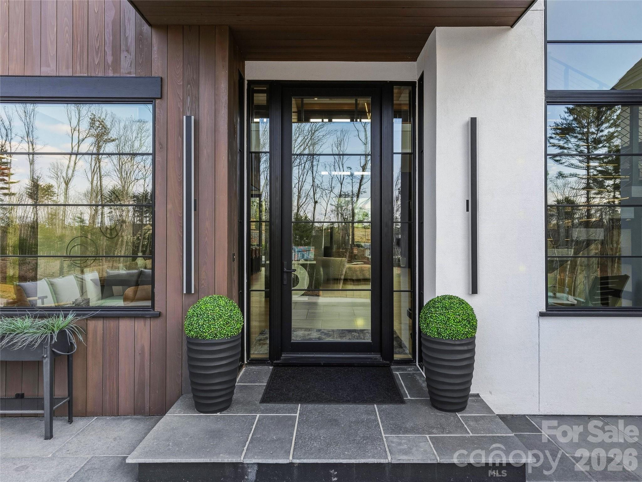 361 Belle Isle Way — Asheville