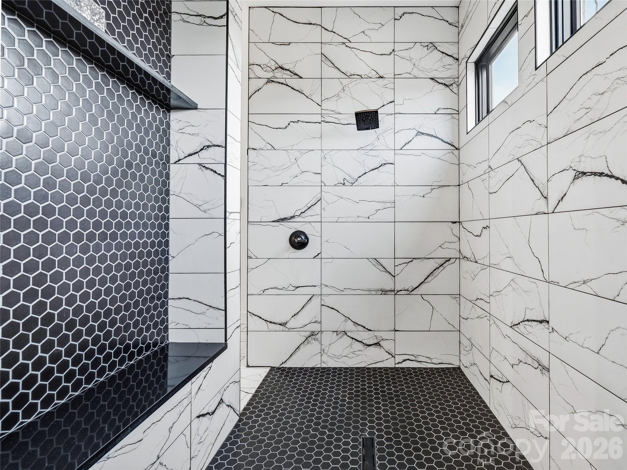 361 Belle Isle Way — Asheville