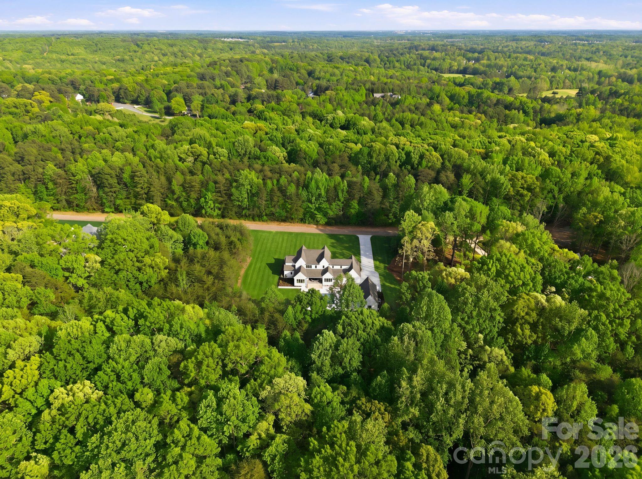 3035 Maple Way Drive — Davidson