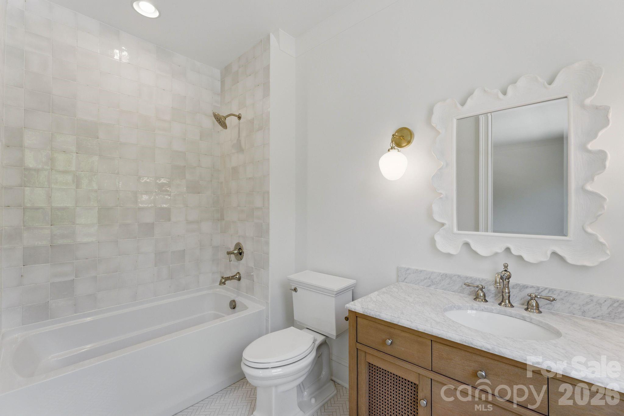 3035 Maple Way Drive — Davidson