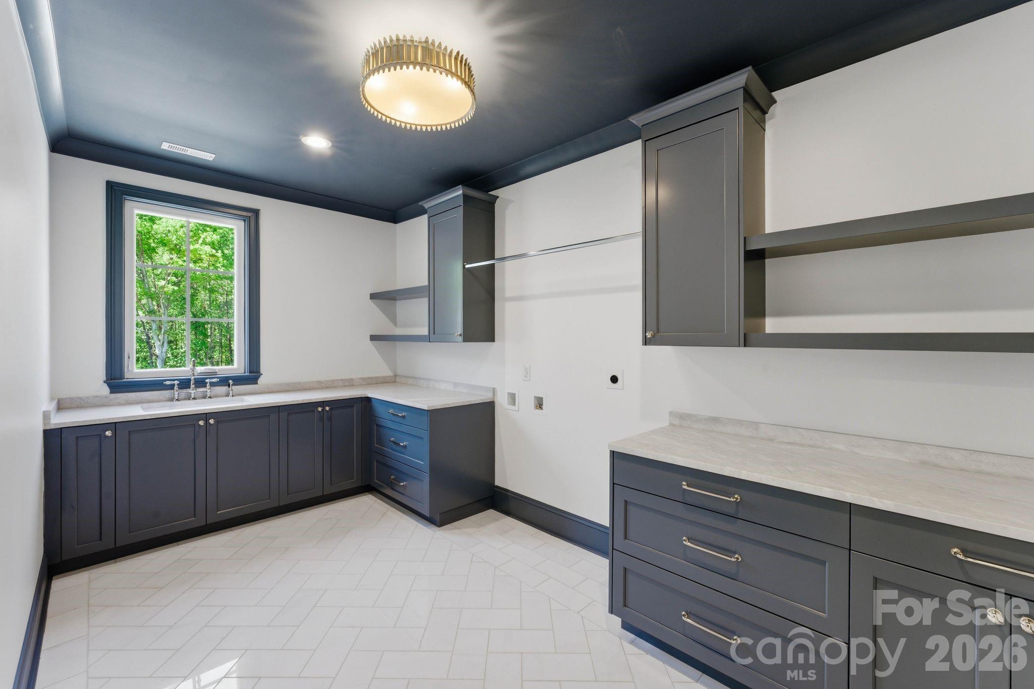 3035 Maple Way Drive — Davidson