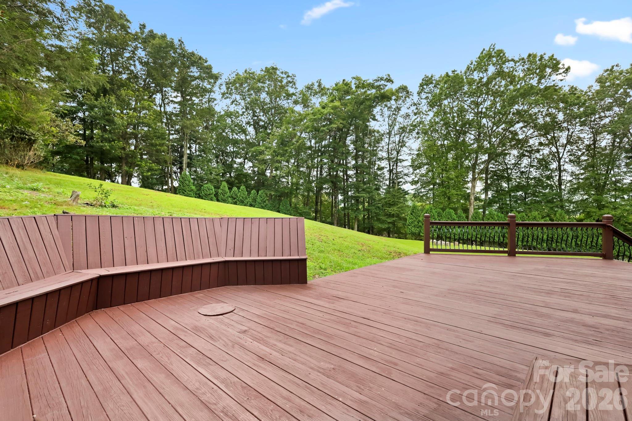 140 Wilson Ridge Road — Boone
