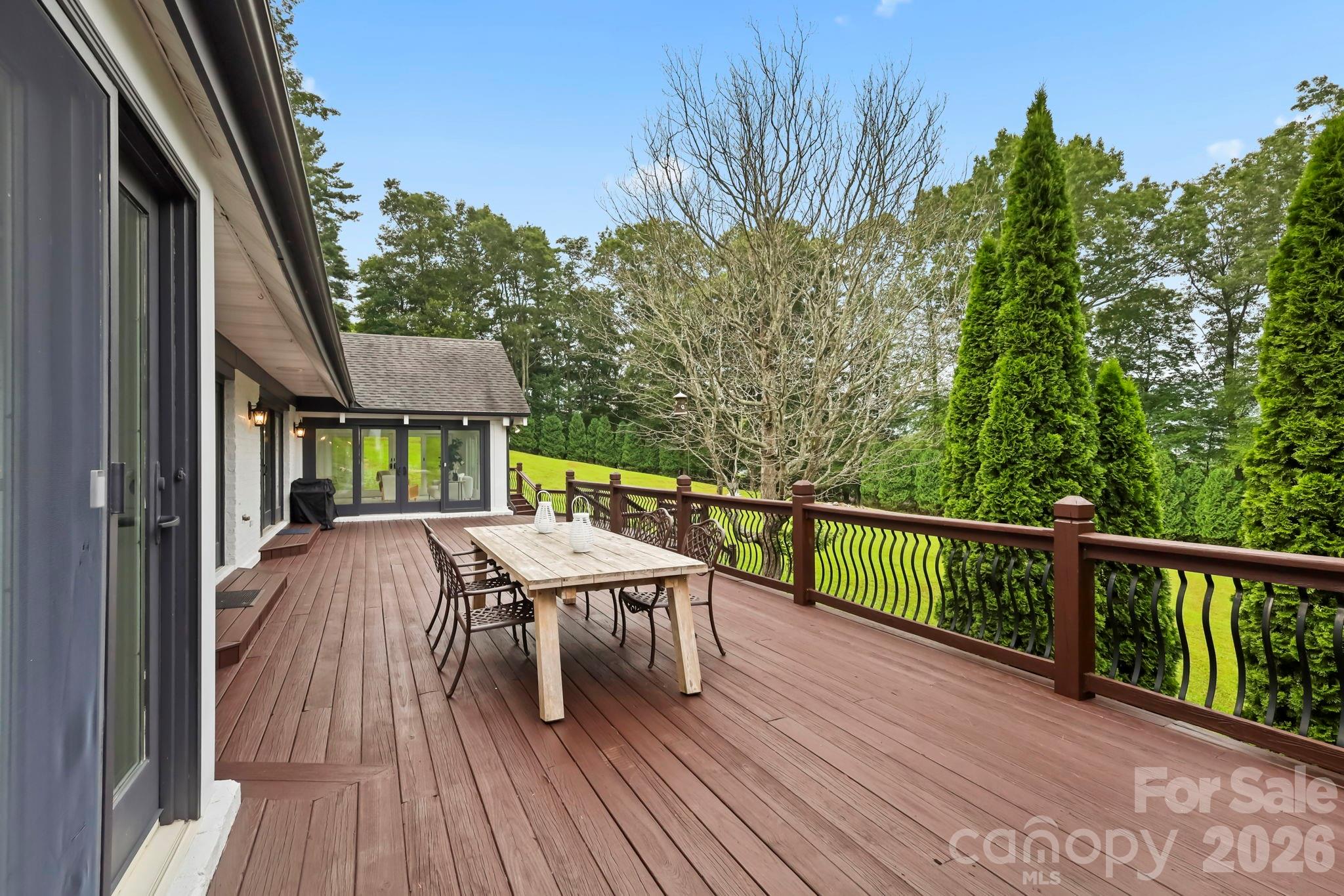 140 Wilson Ridge Road — Boone
