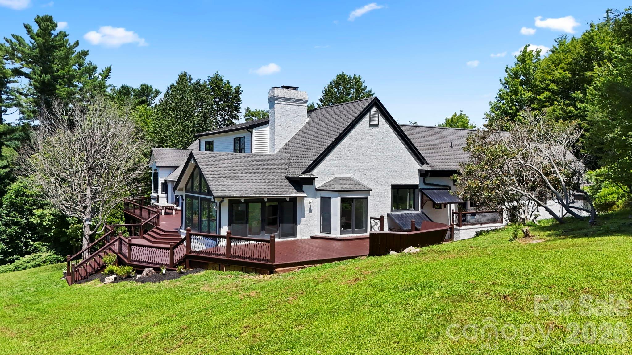 140 Wilson Ridge Road — Boone