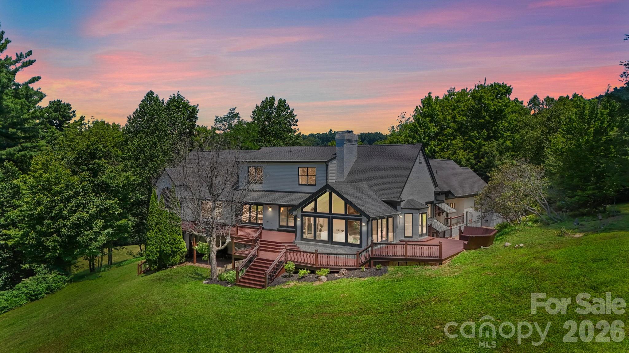 140 Wilson Ridge Road — Boone