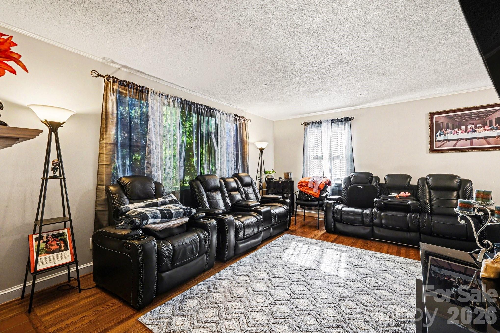102 Azalea Road — Lancaster