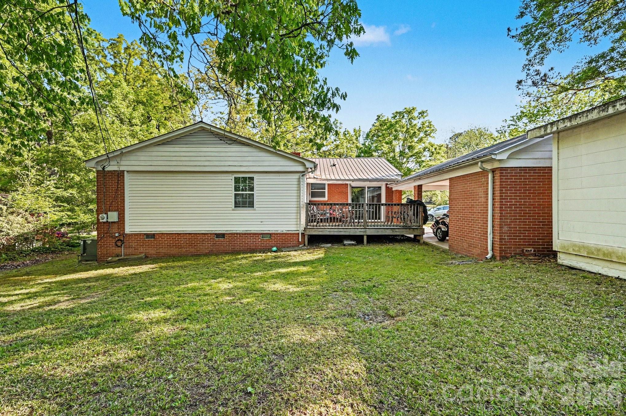 102 Azalea Road — Lancaster