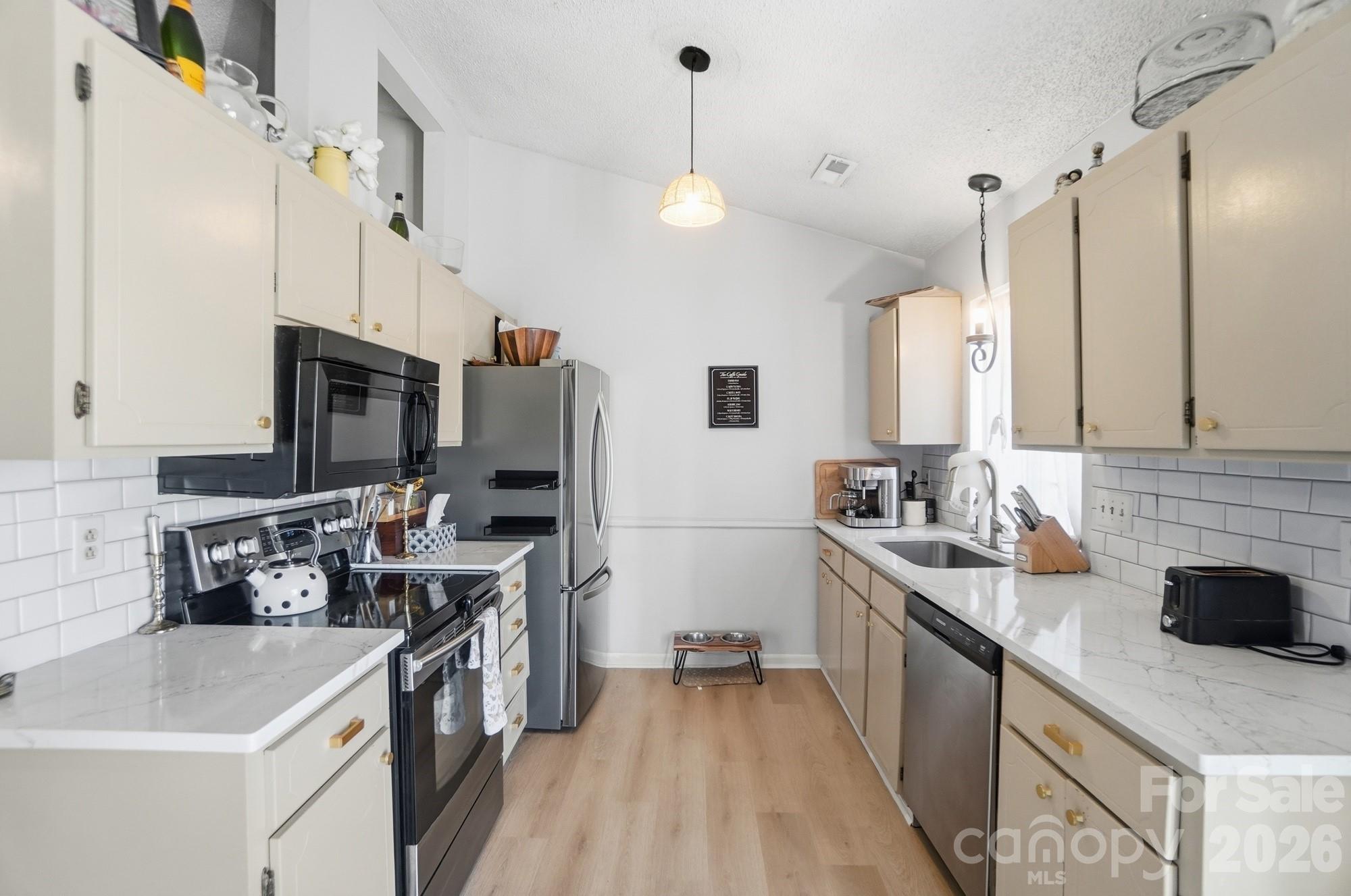 9046 Milton Morris Drive — Charlotte