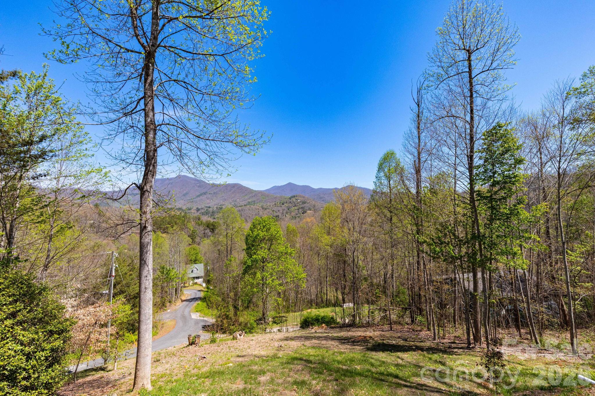 153 Fairlane Loop — Whittier