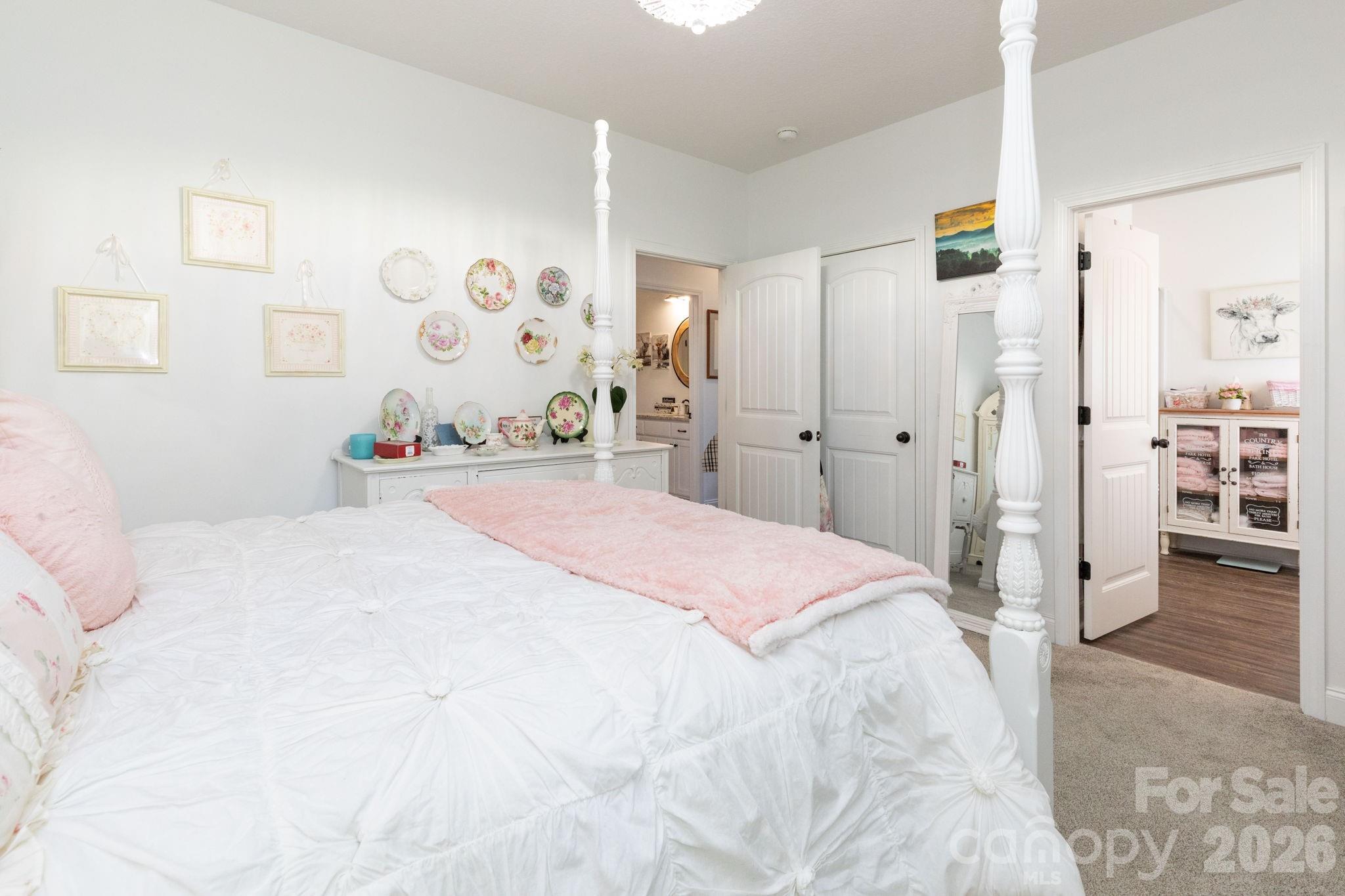 153 Fairlane Loop — Whittier