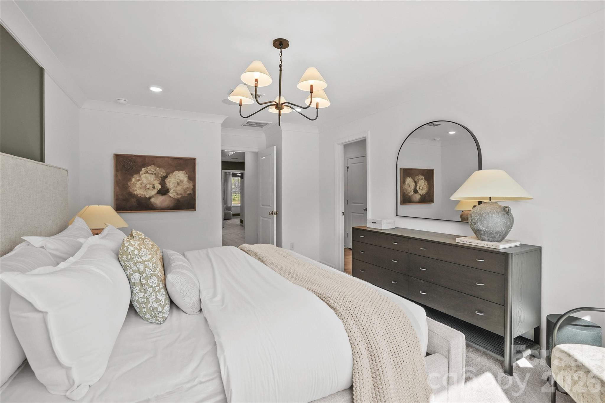 11912 Oak Street — Charlotte