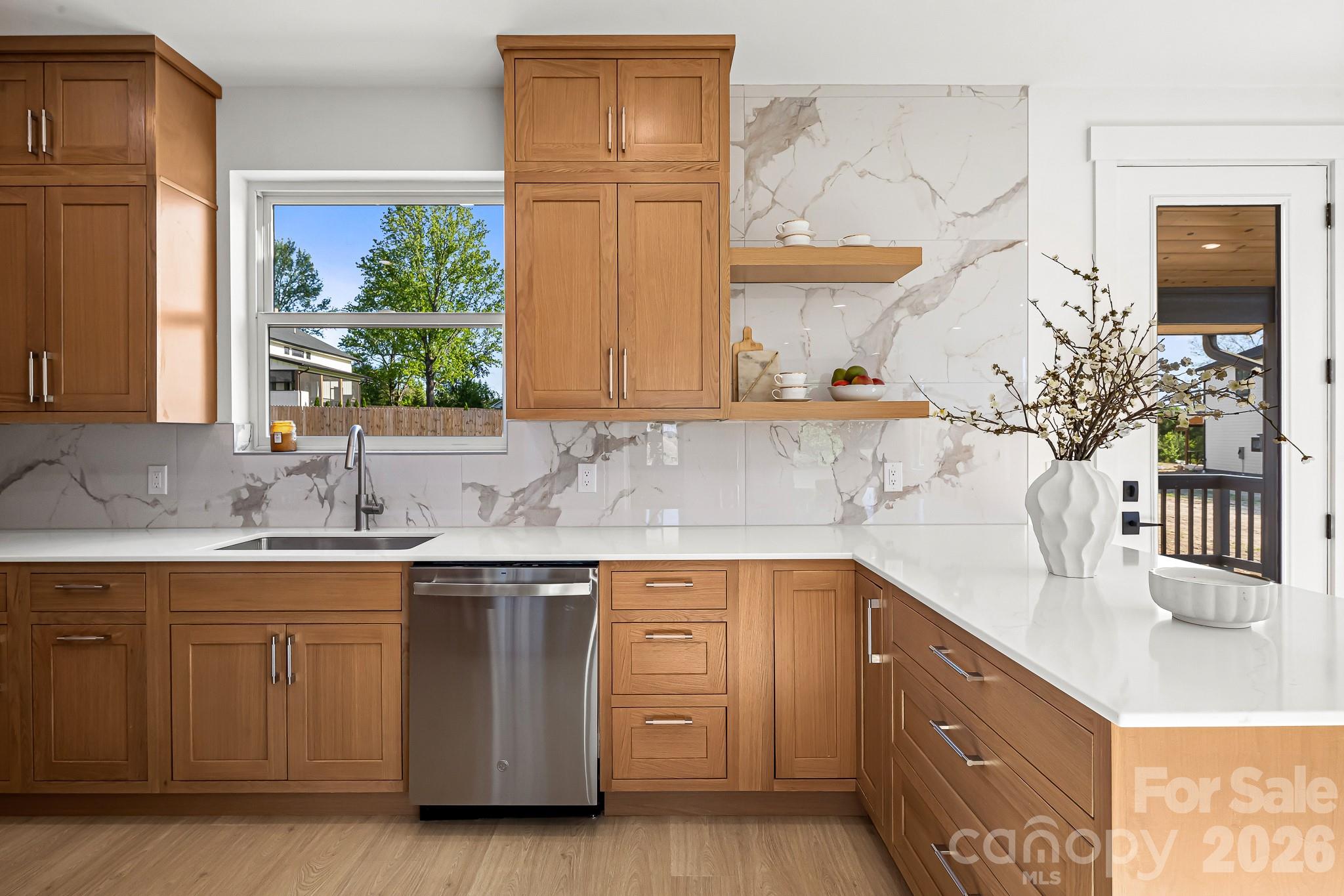 742 New Hope Road — Flat Rock