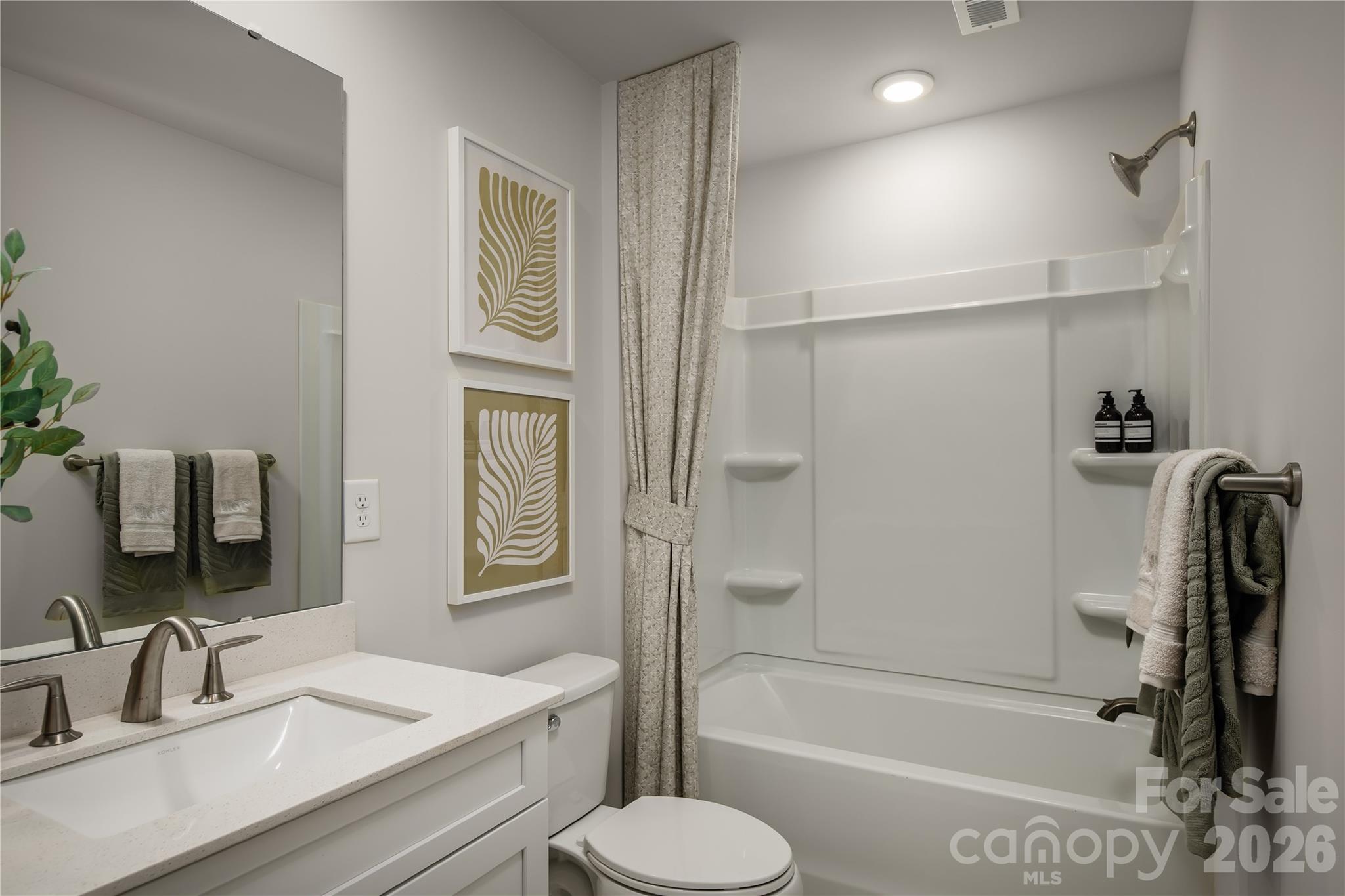 3149 Finchborough Court #206 — Charlotte