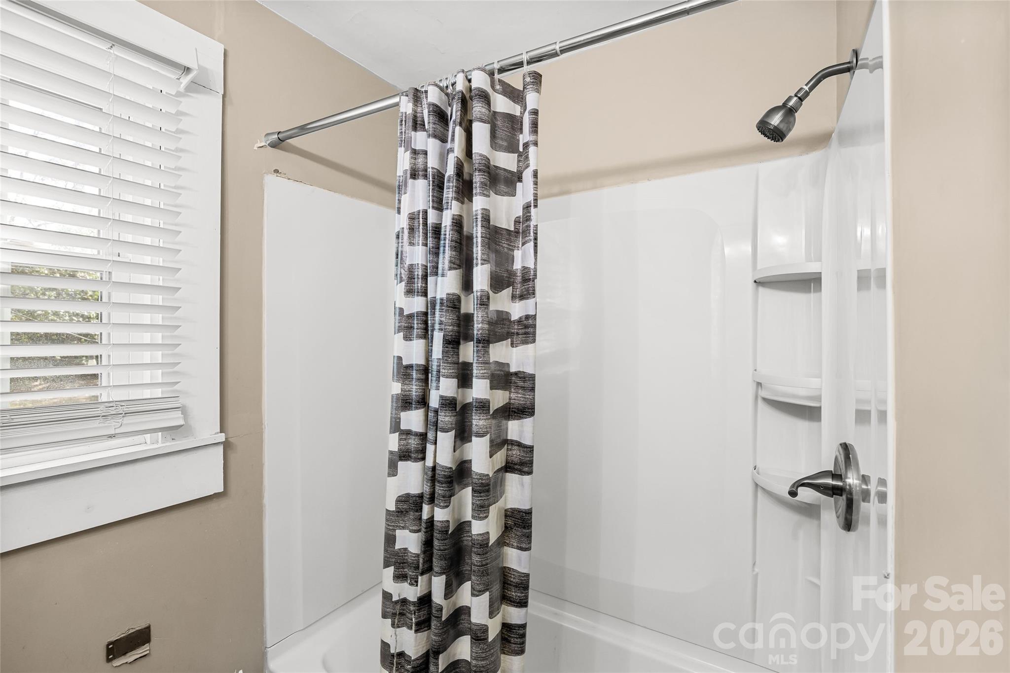 2738 Catalina Avenue — Charlotte