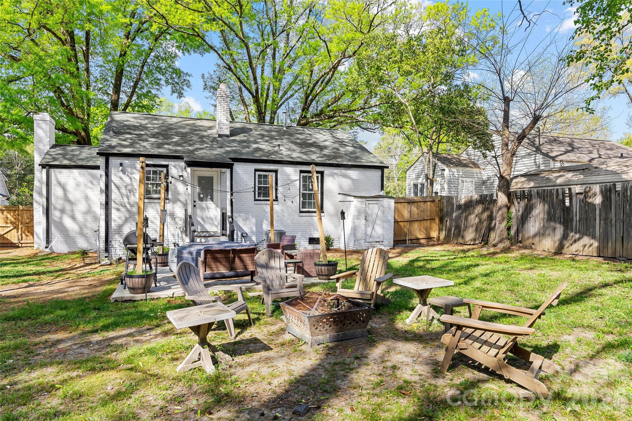 2738 Catalina Avenue — Charlotte