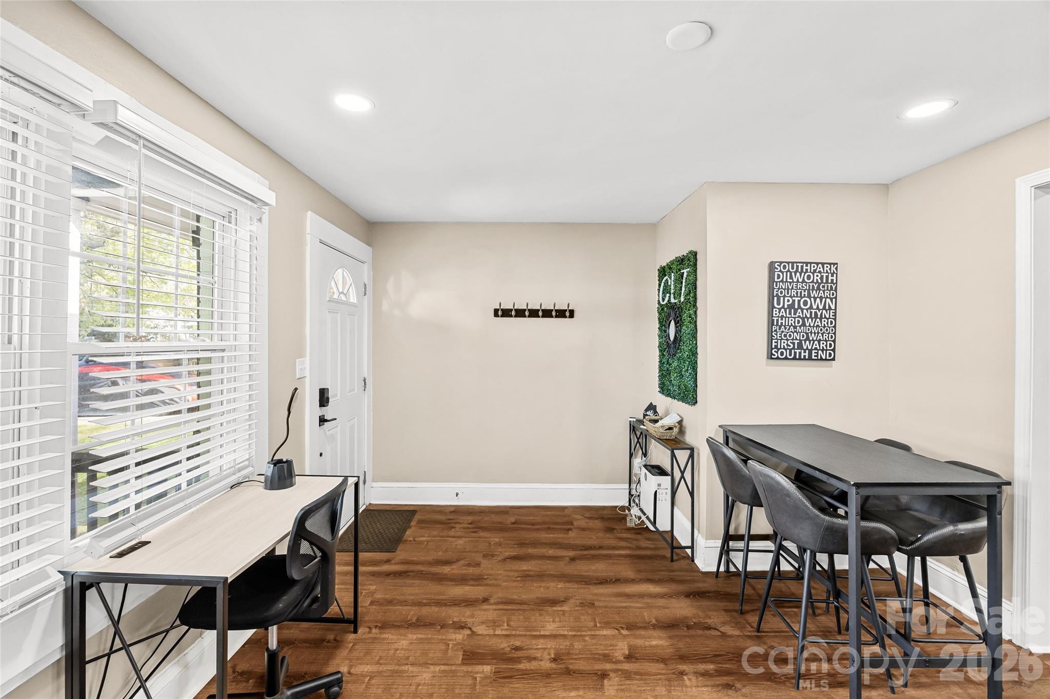 2738 Catalina Avenue — Charlotte
