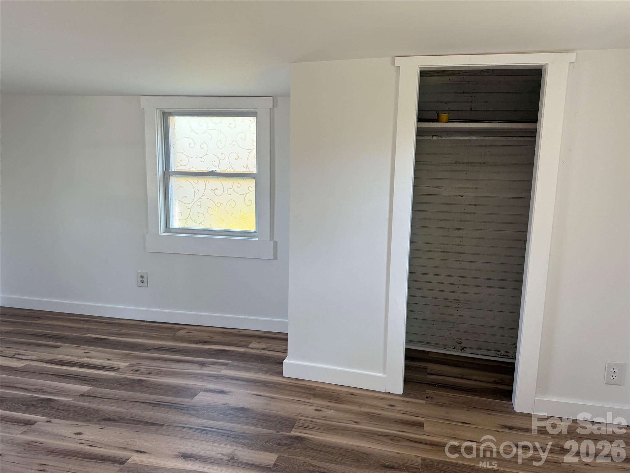 5A Warren Avenue — Asheville