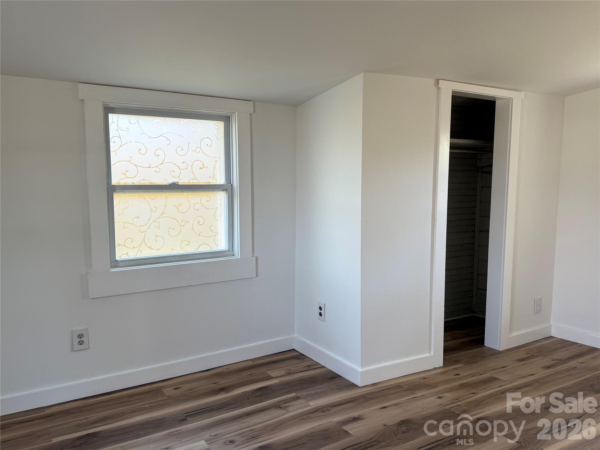 5A Warren Avenue — Asheville