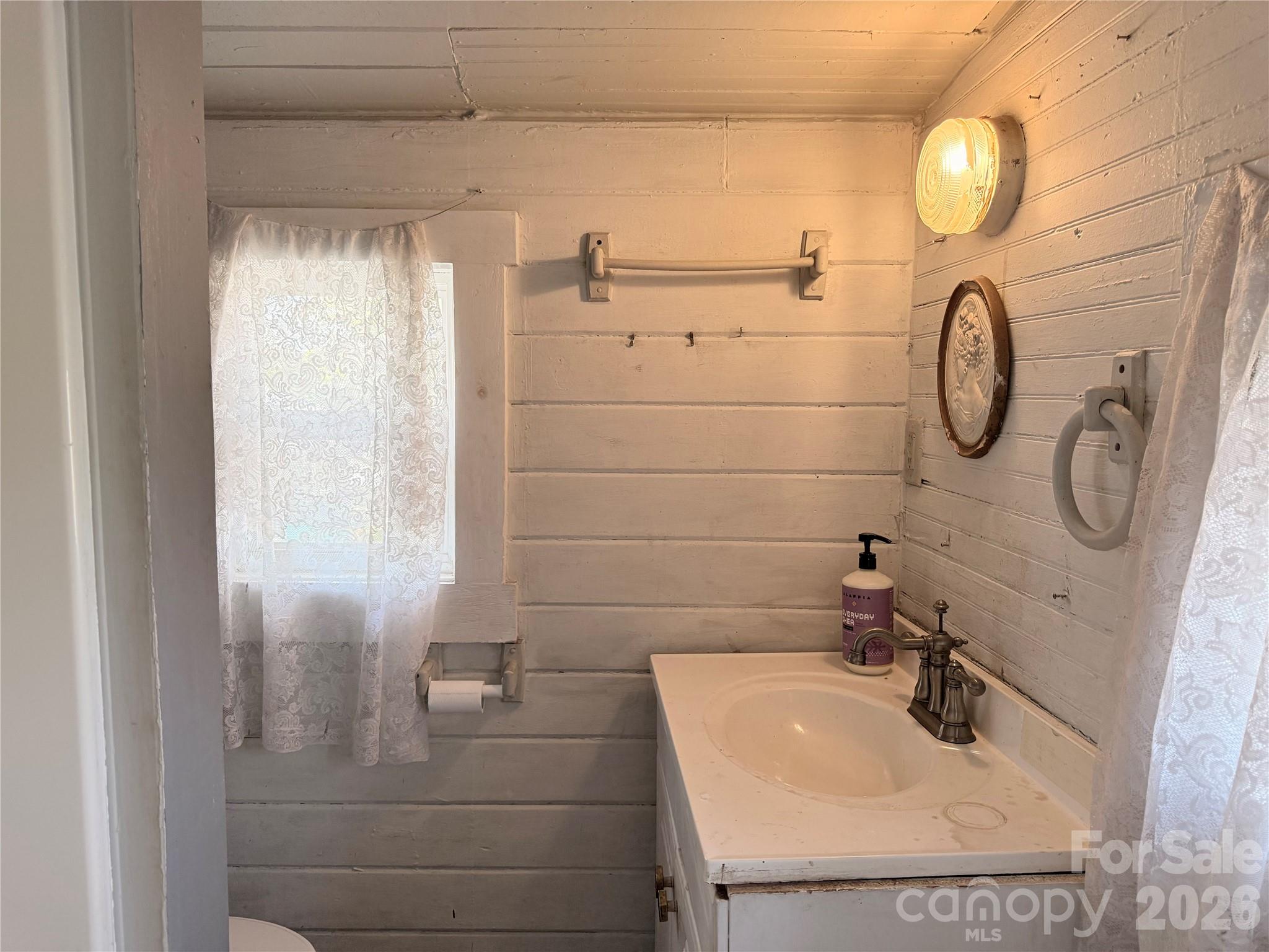 5A Warren Avenue — Asheville