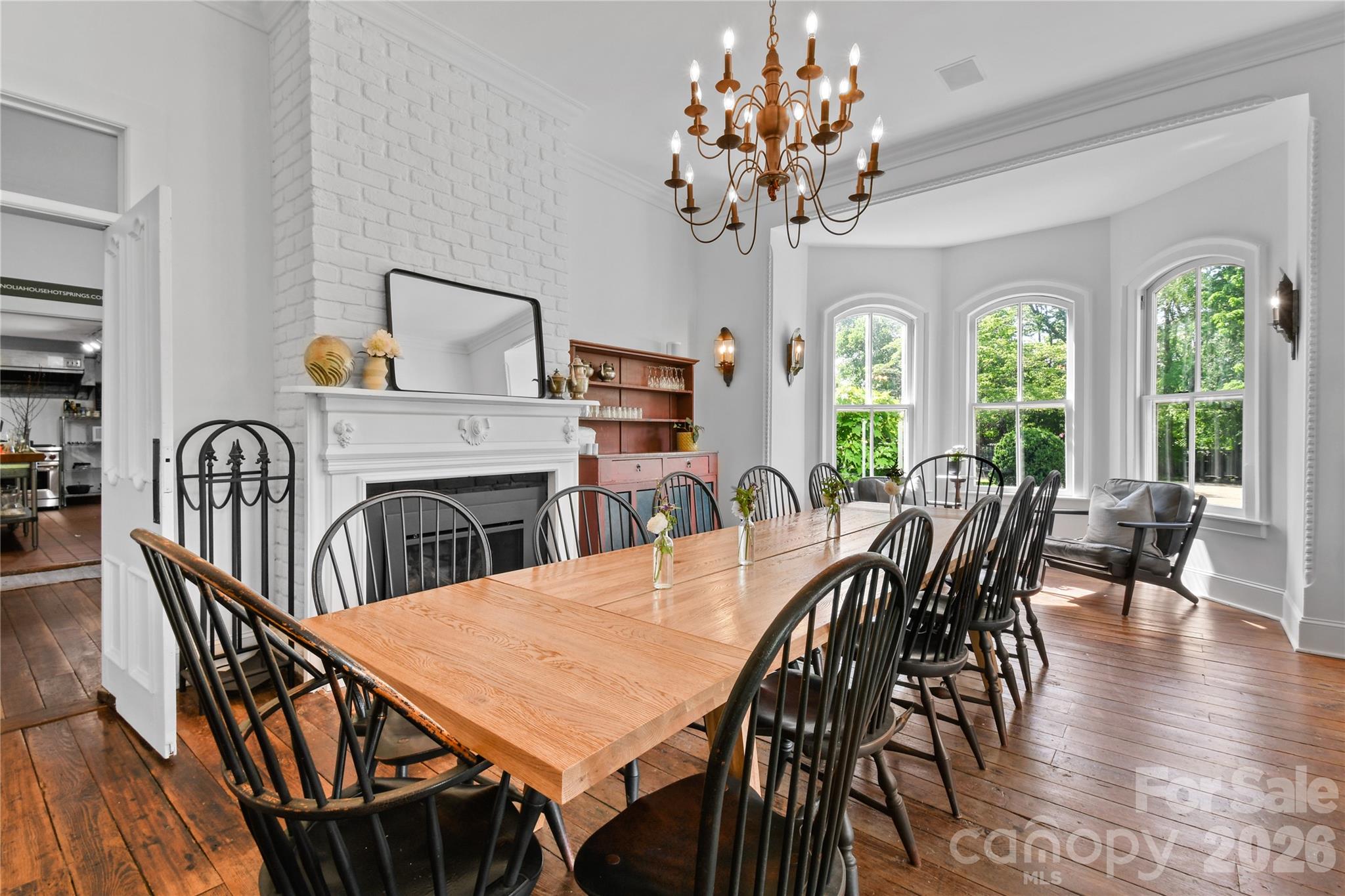 204 Lawson Street — Hot Springs