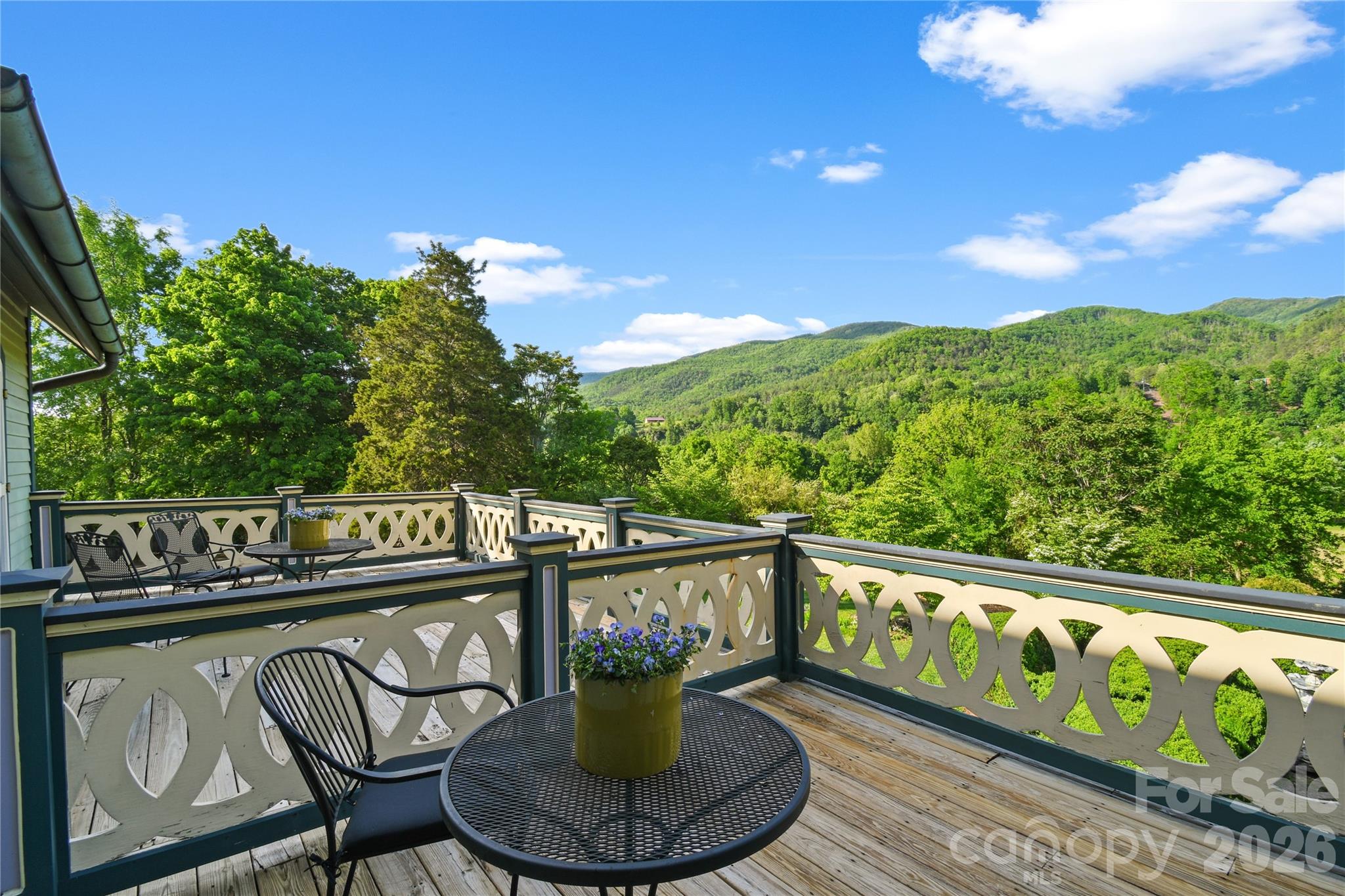 204 Lawson Street — Hot Springs