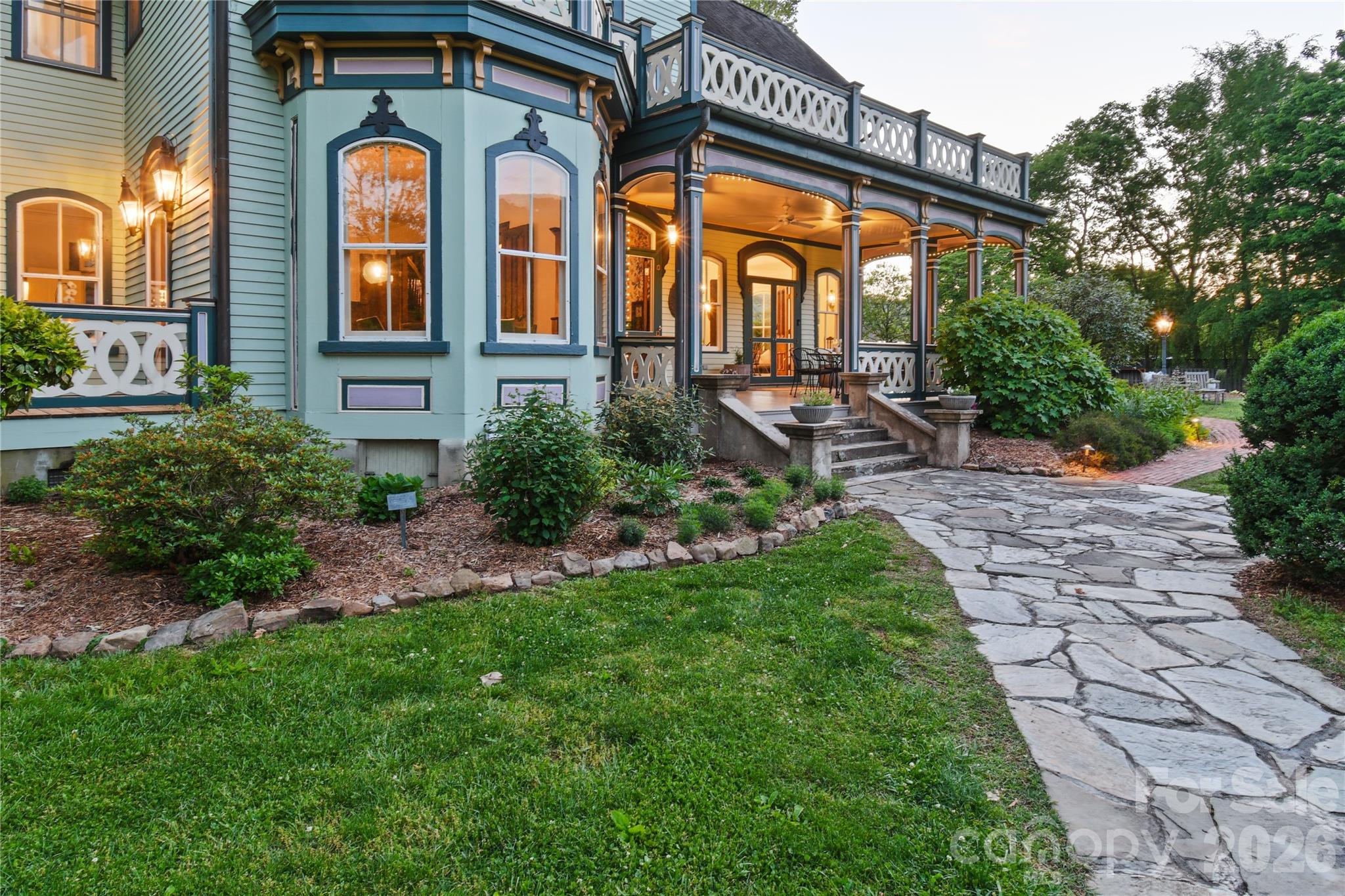 204 Lawson Street — Hot Springs