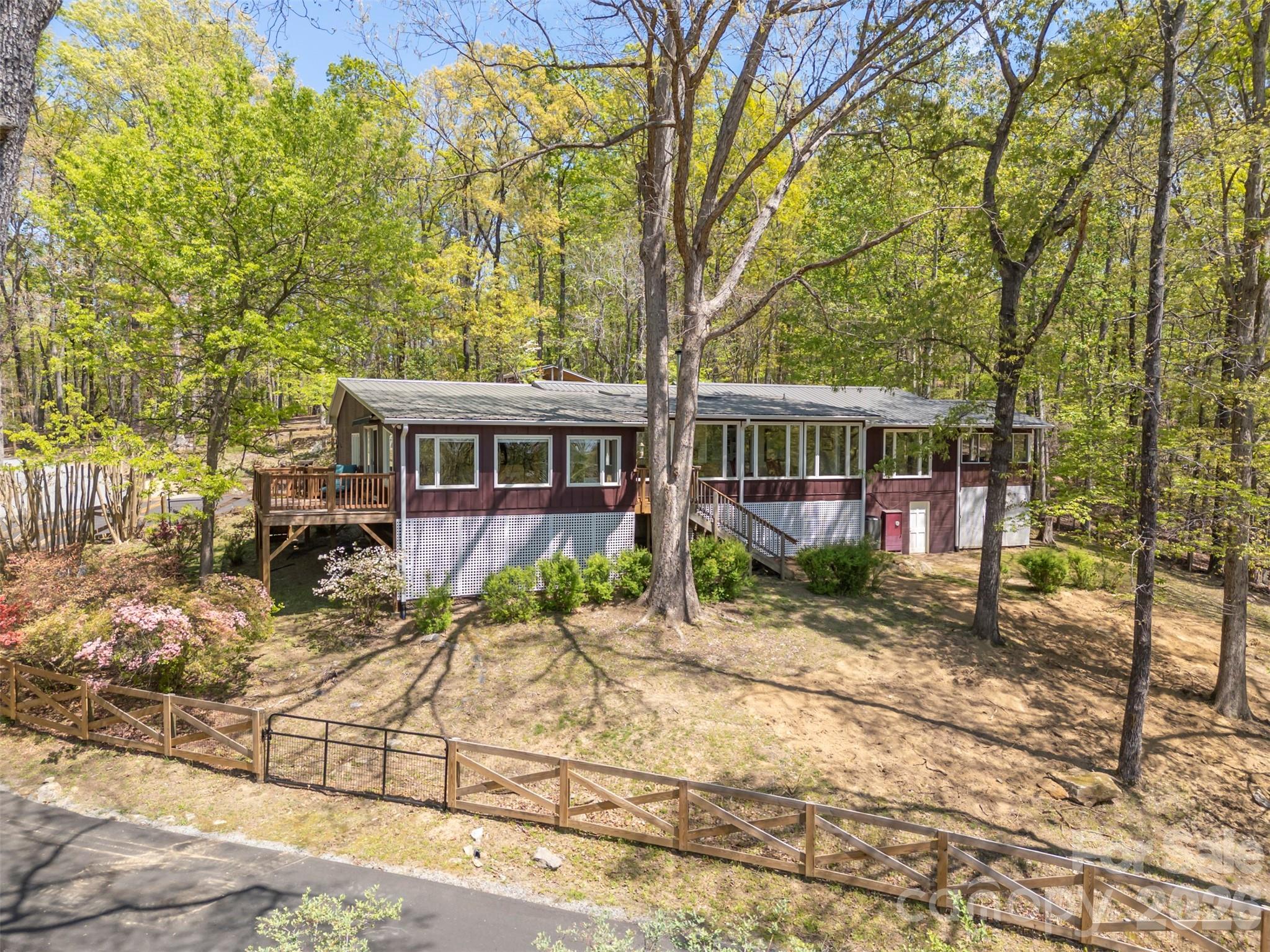 2825 River Road — Columbus