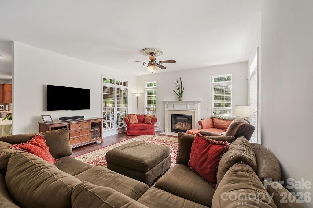 10826 Persimmon Creek Drive — Mint Hill