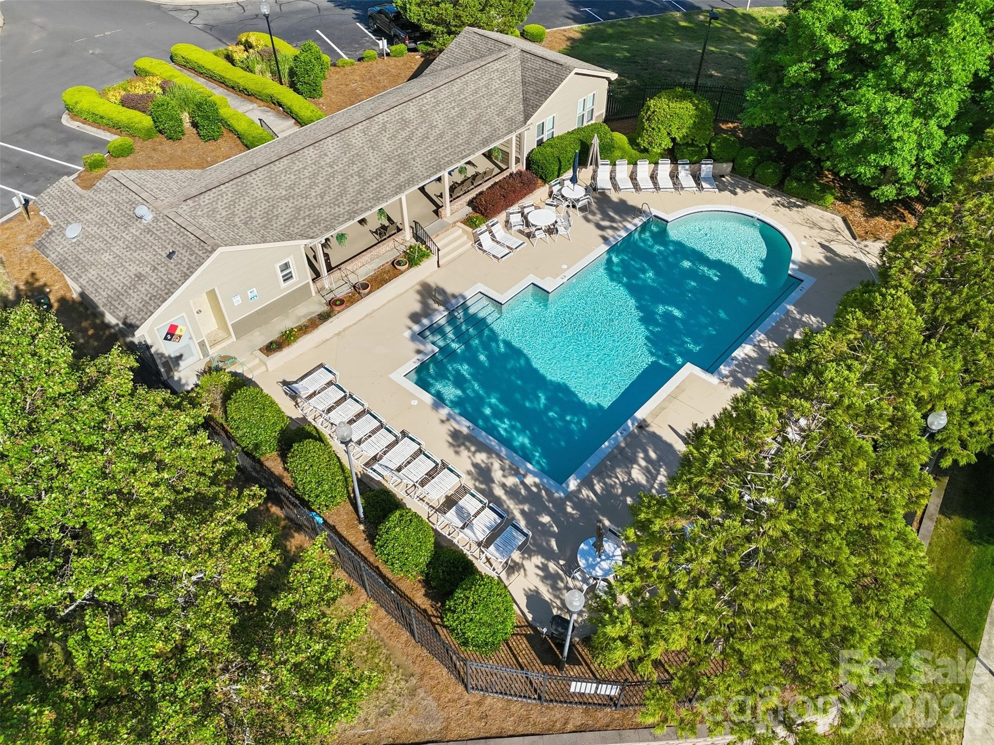 14614 Waterside Drive — Charlotte