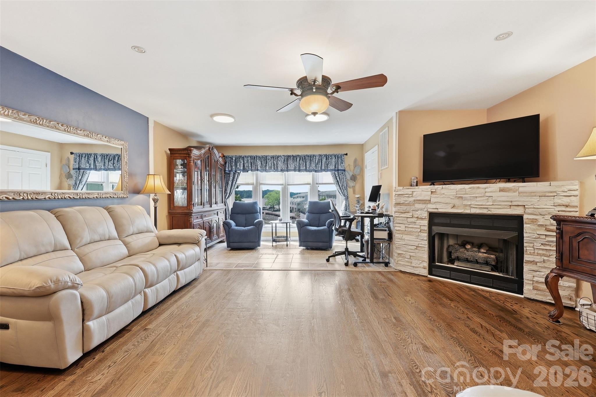 14614 Waterside Drive — Charlotte