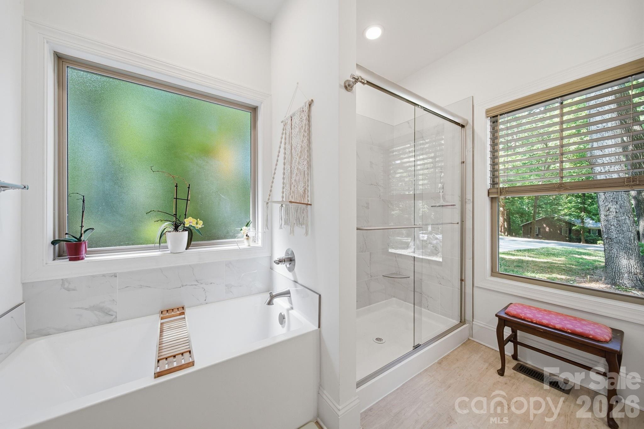 3008 Oakdale Drive — Monroe