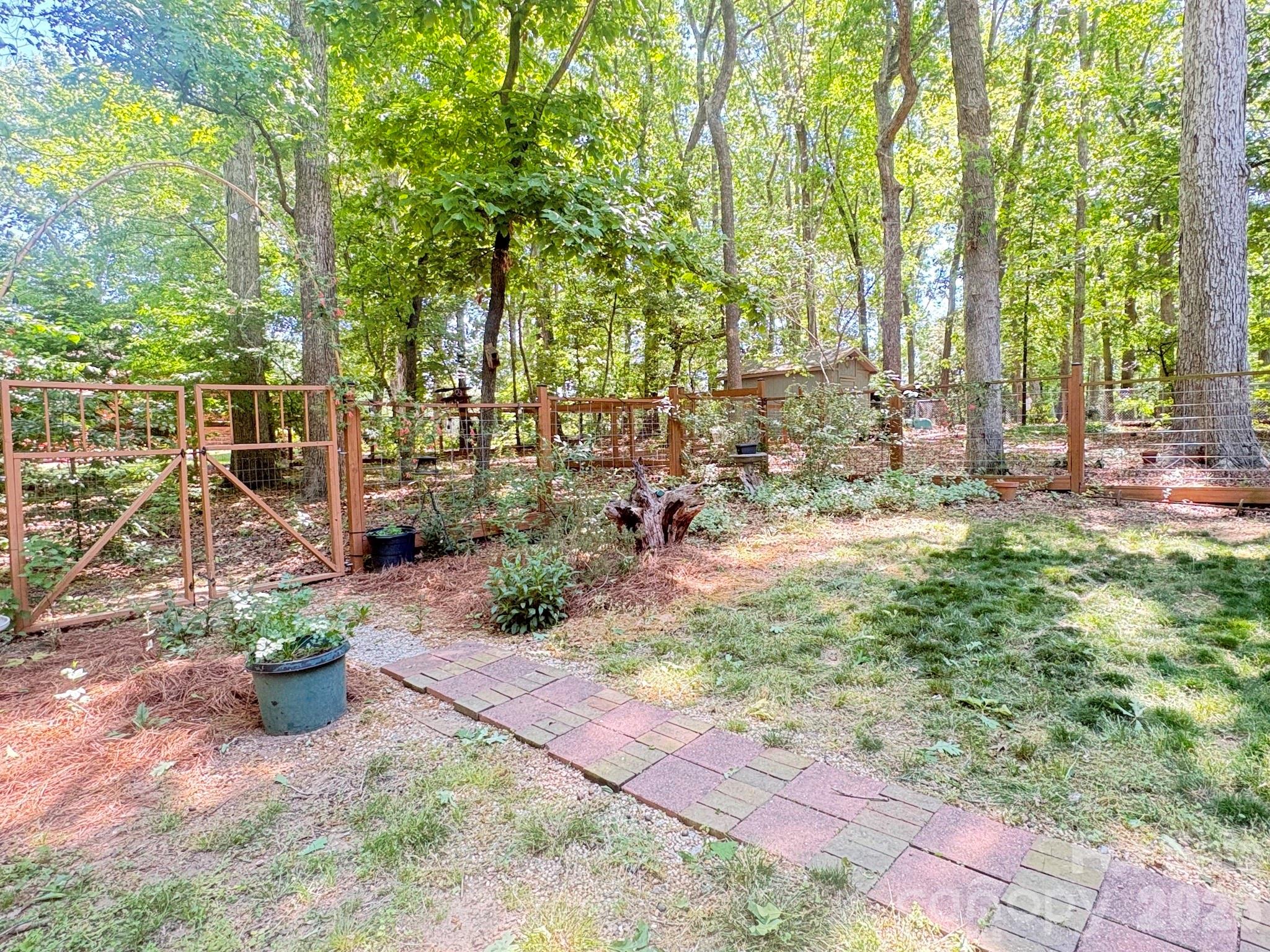 3008 Oakdale Drive — Monroe