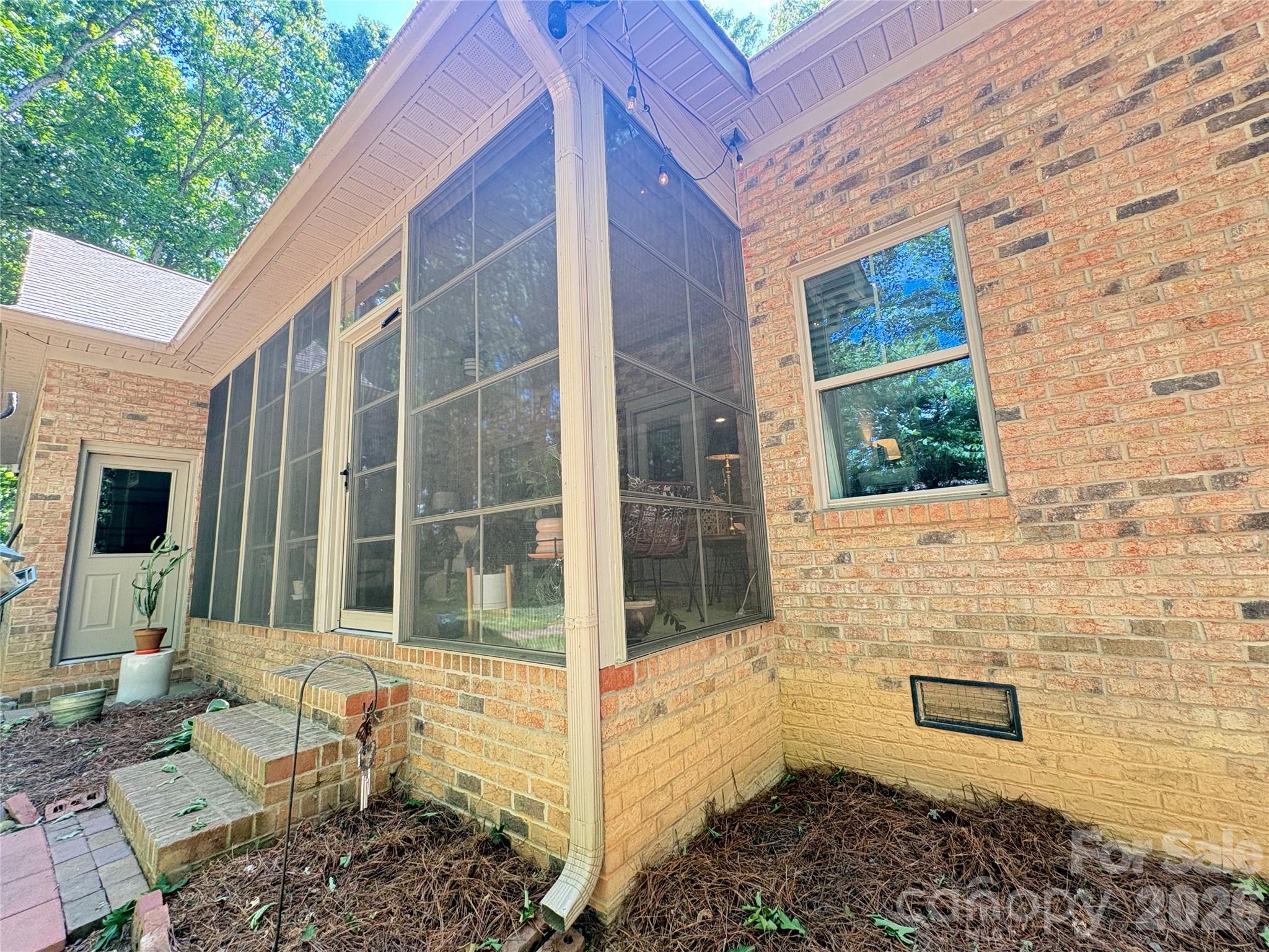 3008 Oakdale Drive — Monroe