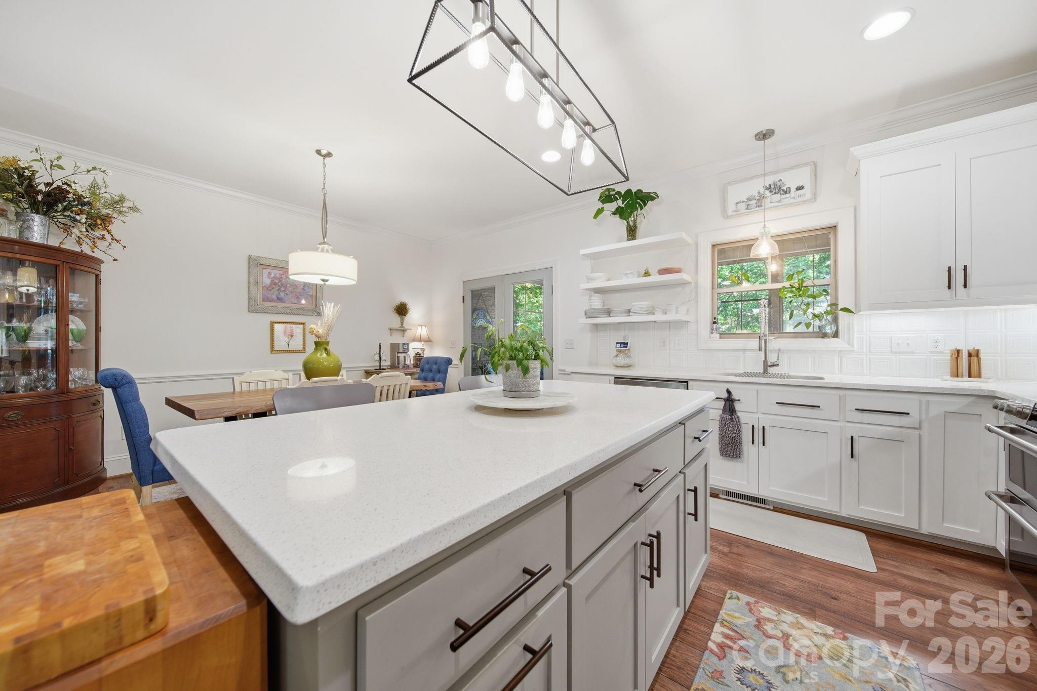 3008 Oakdale Drive — Monroe