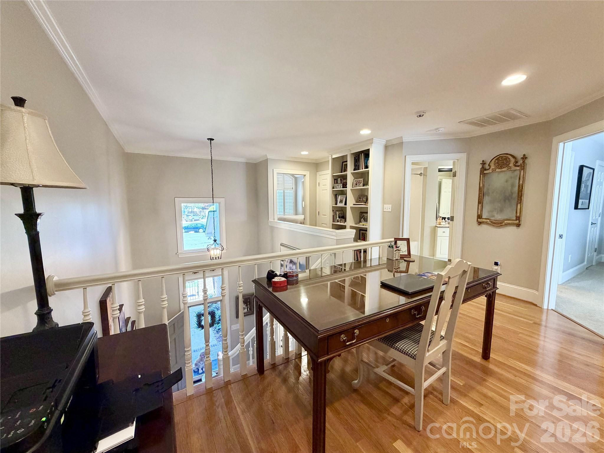 8964 Challis Hill Lane — Charlotte