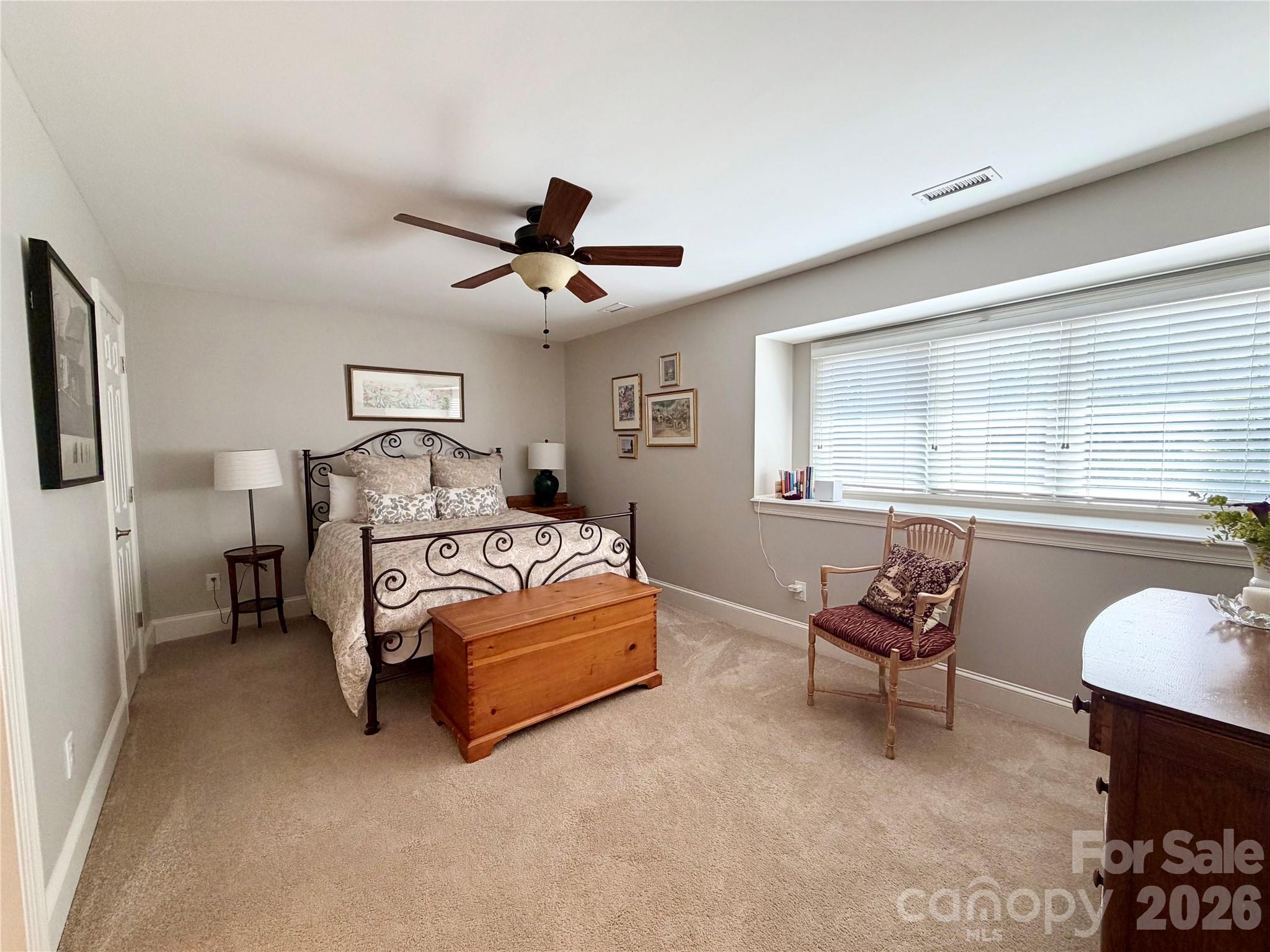 8964 Challis Hill Lane — Charlotte