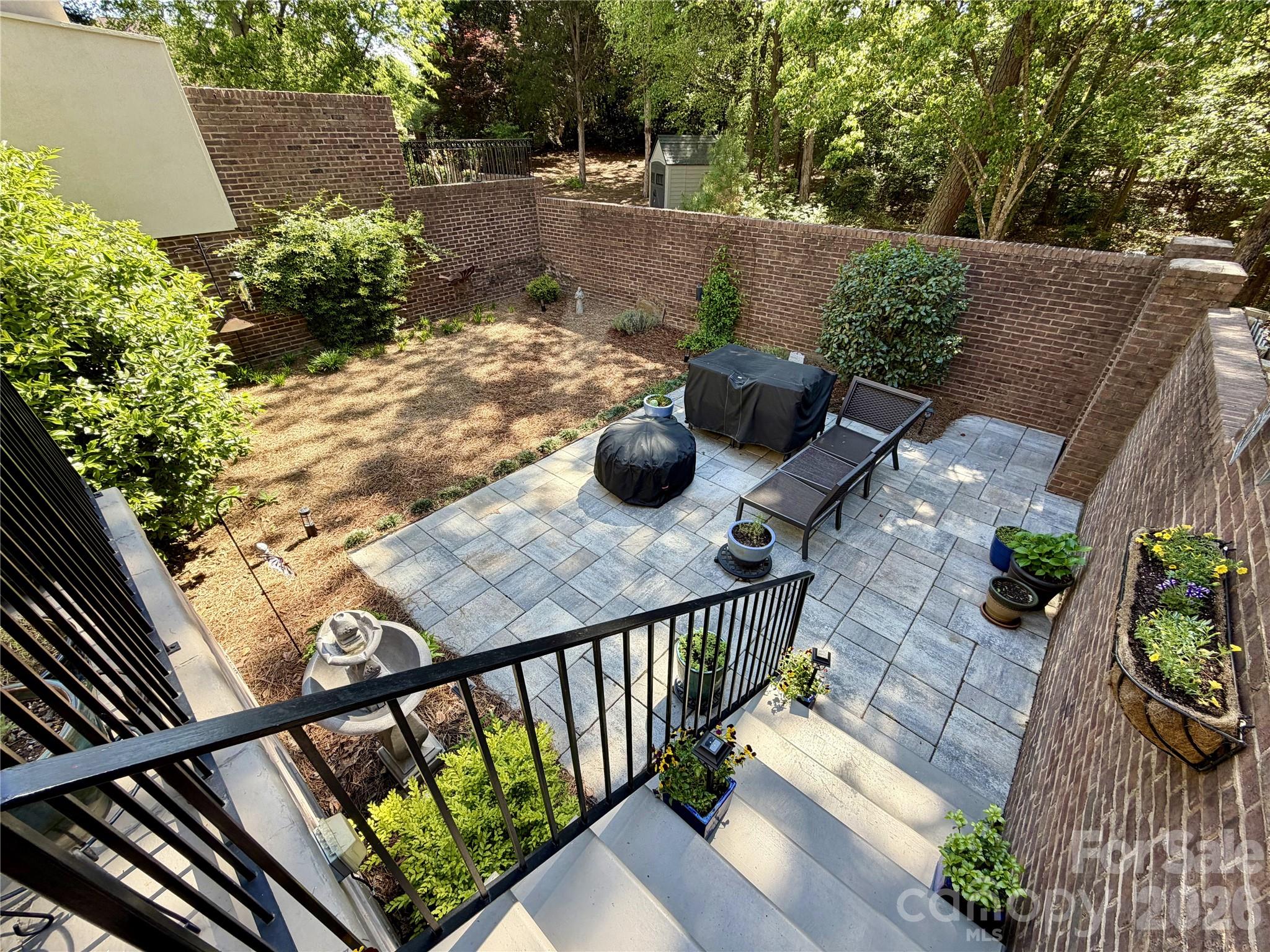 8964 Challis Hill Lane — Charlotte