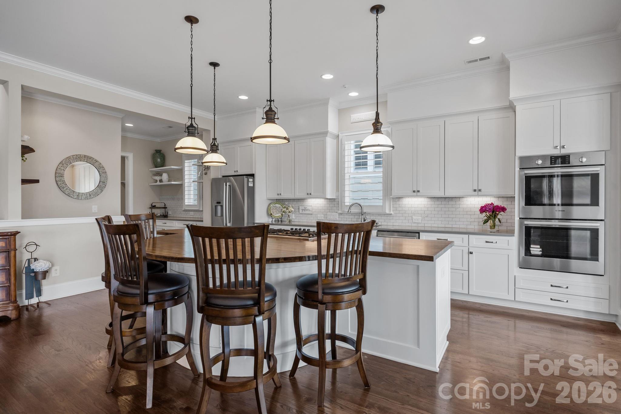 122 Sisters Cove Court — Mooresville