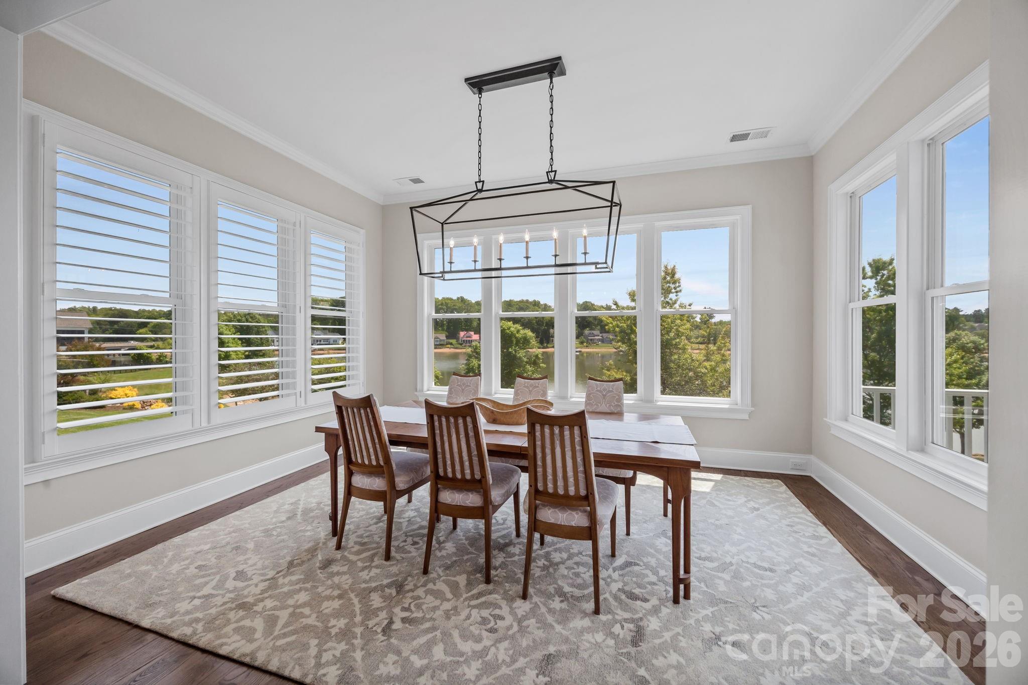 122 Sisters Cove Court — Mooresville