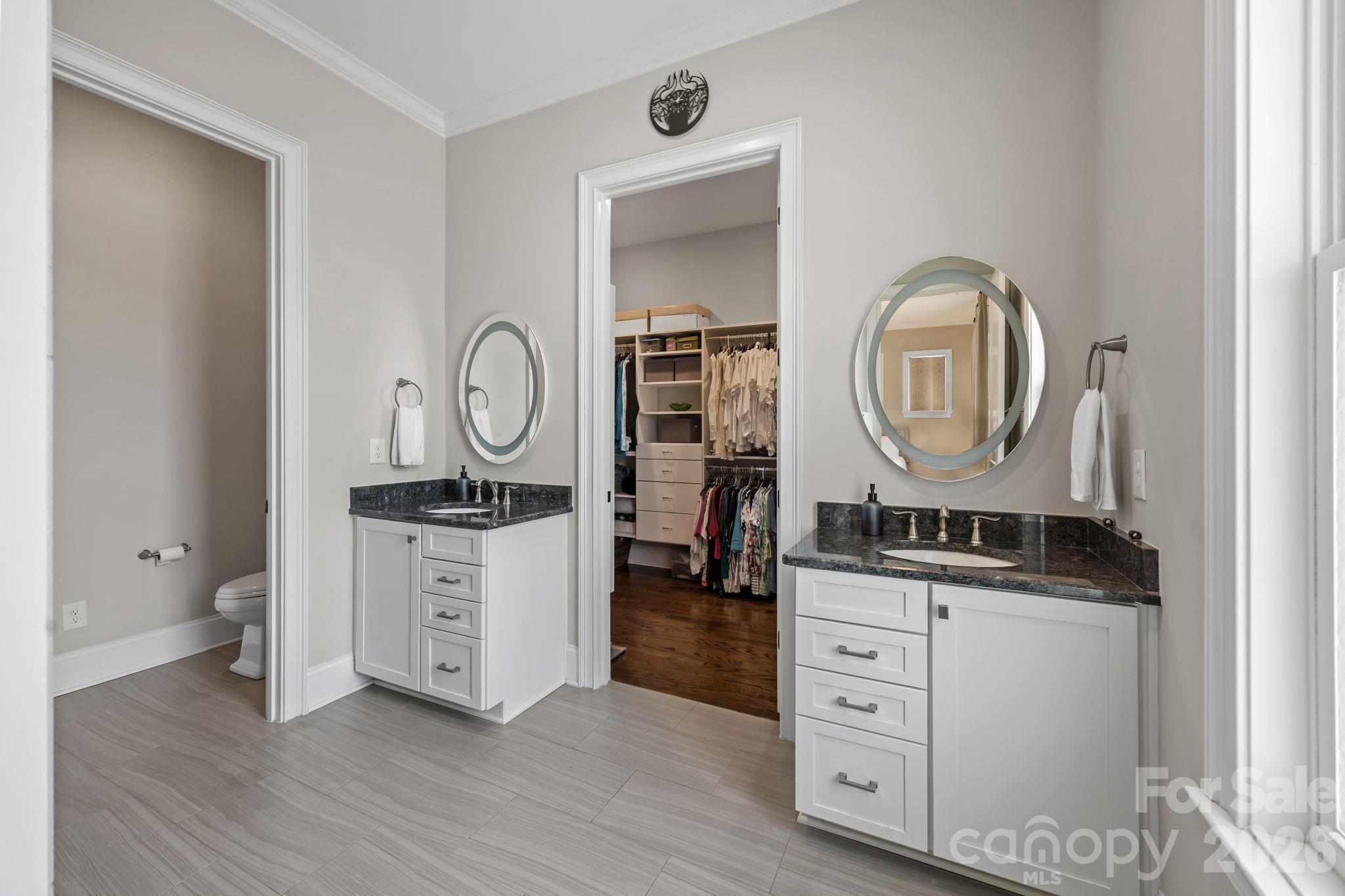 122 Sisters Cove Court — Mooresville