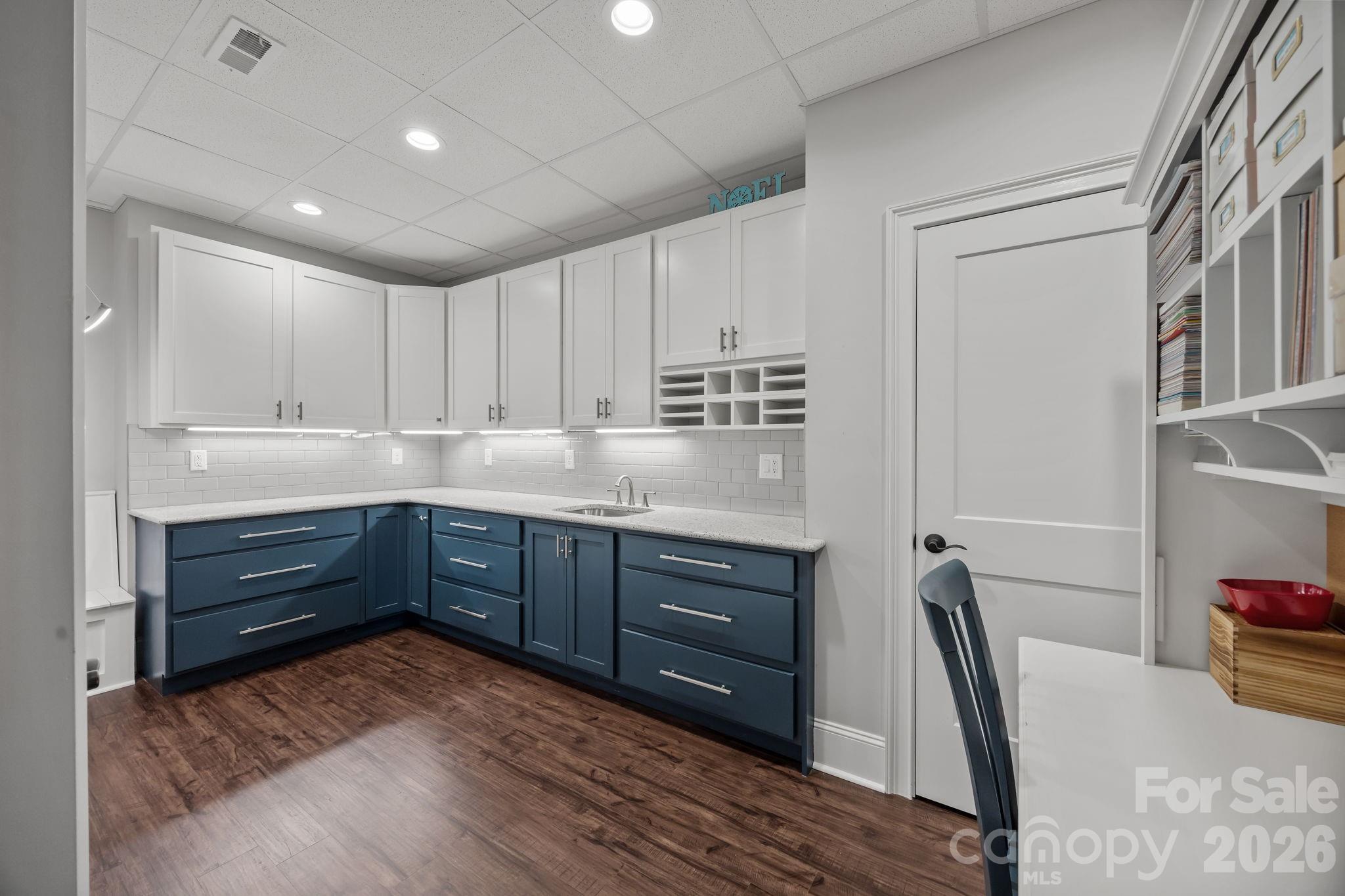122 Sisters Cove Court — Mooresville